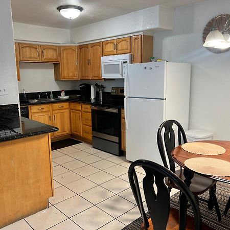 Lovely 1Bed,1Bath Condo With Free Parking Fresno Eksteriør billede